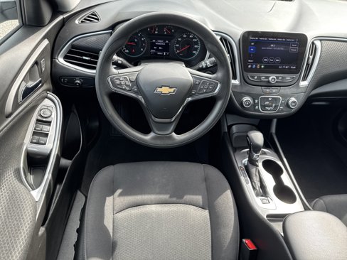 Used 2024 Chevrolet Malibu LS w/ Driver Confidence Package image 12
