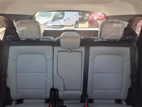New 2025 Ford Escape SE image 41