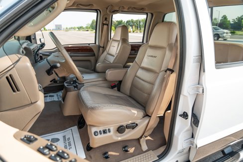 Used 2003 Ford F350 Lariat image 23