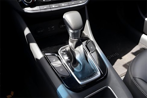 Used 2019 Hyundai Ioniq Limited image 21