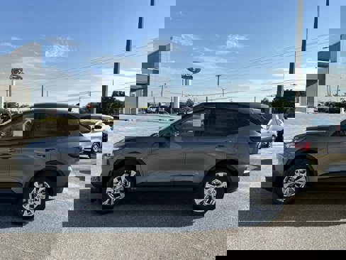New 2025 Ford Escape Active image 9