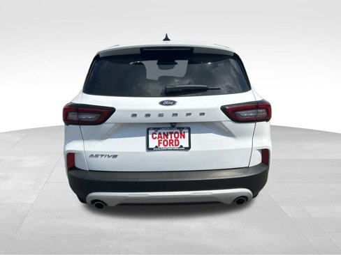 Certified 2023 Ford Escape Active image 4
