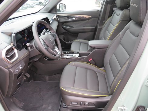 New 2025 Chevrolet TrailBlazer ACTIV w/ Convenience Package image 3
