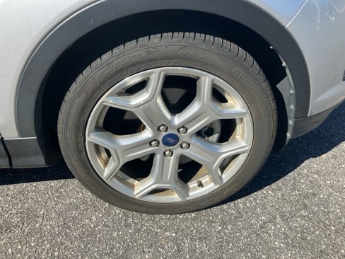 Used 2017 Ford Escape Titanium image 28