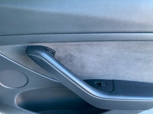 Used 2022 Tesla Model 3 image 31