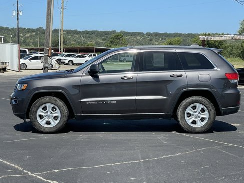Used 2017 Jeep Grand Cherokee Laredo w/ Quick Order Package 2BE image 4