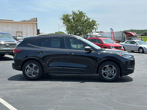 Used 2024 Ford Escape ST-Line w/ Tech Pack #1 image 7