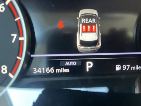 Used 2023 Nissan Rogue SV image 17