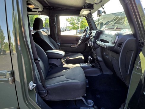 Used 2015 Jeep Wrangler Unlimited Sport w/ Quick Order Package 24S image 35