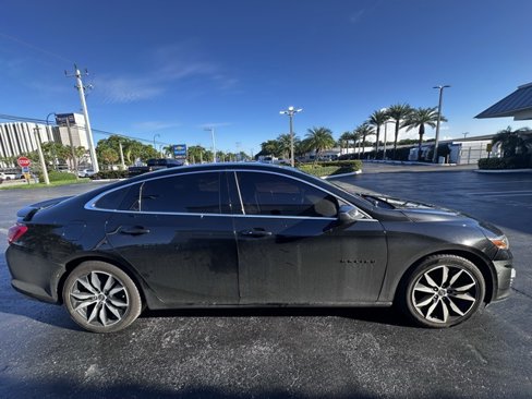Used 2022 Chevrolet Malibu RS image 4