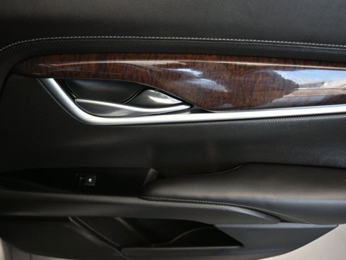 Used 2017 Cadillac XTS Luxury image 38