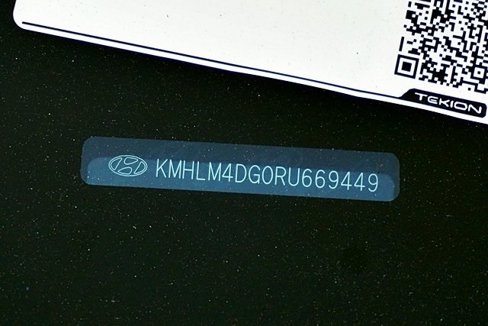 Certified 2024 Hyundai Elantra SEL image 33