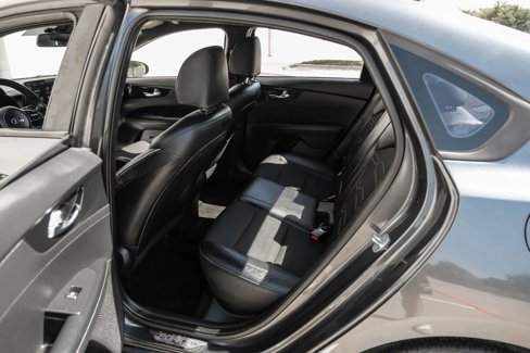 Used 2021 Kia Forte GT-Line image 36