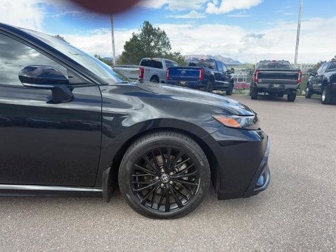 Used 2022 Toyota Camry SE image 29