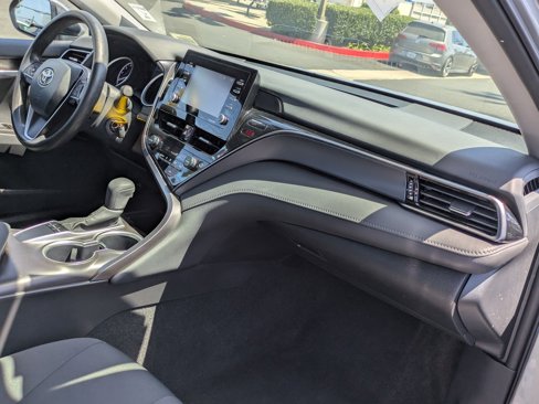 Used 2024 Toyota Camry LE image 21