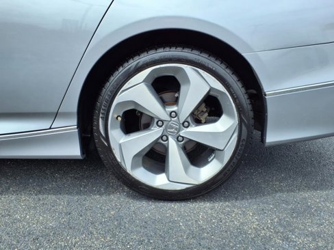 Used 2019 Honda Accord Touring image 24