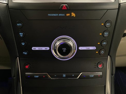 Used 2020 Ford Edge Titanium w/ Class II Trailer Tow Package image 27