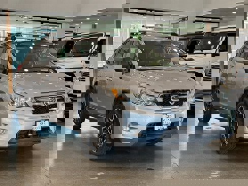 Used 2014 Subaru Crosstrek 2.0i Limited image 3