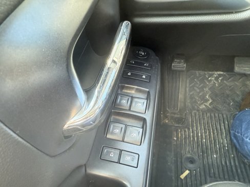 Used 2015 Chevrolet Silverado 1500 LT image 13