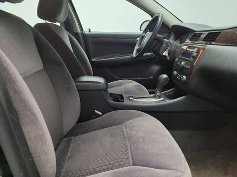 Used 2016 Chevrolet Impala LT image 21