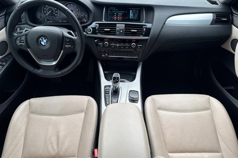 Used 2017 BMW X4 xDrive28i image 17