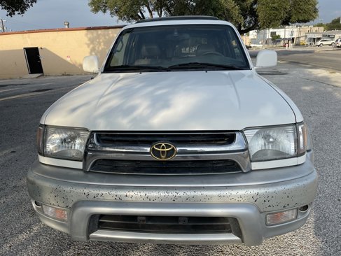 Used 2001 Toyota 4Runner Limited image 4