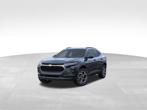 New 2025 Chevrolet Trax LT image 8