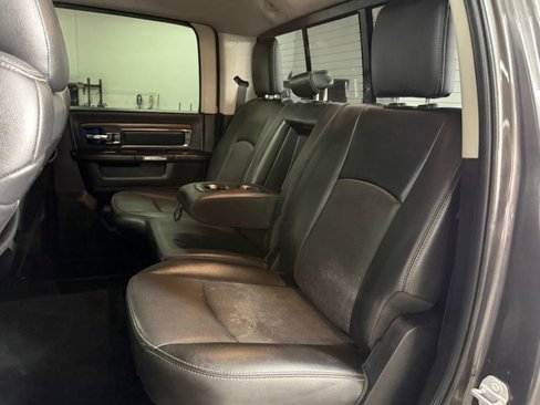 Used 2017 RAM 2500 Laramie w/ Sport Appearance Group image 20