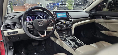 Used 2018 Honda Accord Touring image 16