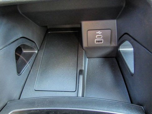 New 2025 Ford Ranger XL image 13