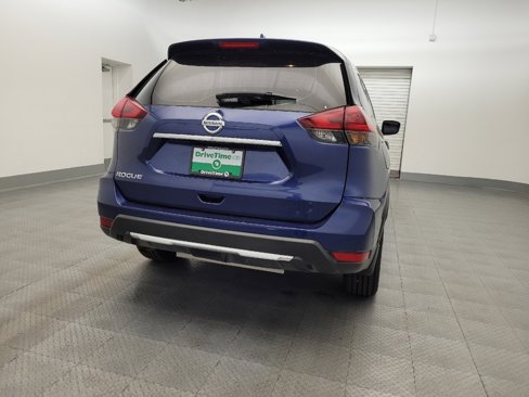 Used 2019 Nissan Rogue S image 7