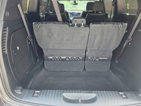 Used 2018 Chrysler Pacifica Limited w/ S Appearance Package image 31