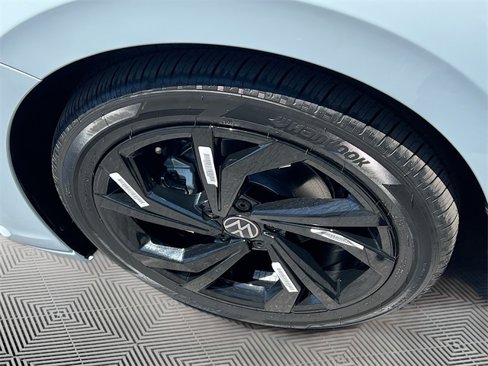 New 2025 Volkswagen Jetta SE image 30