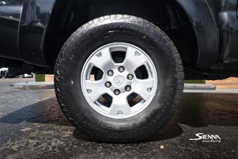 Used 2010 Toyota Tacoma 4x4 Double Cab image 35