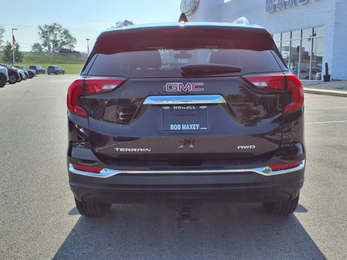 Used 2020 GMC Terrain SLT w/ LPO, Floor Liner Package image 6