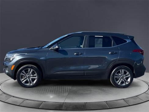 Used 2021 Kia Seltos S image 2