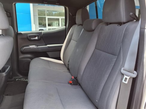Used 2019 Toyota Tacoma TRD Off-Road image 33
