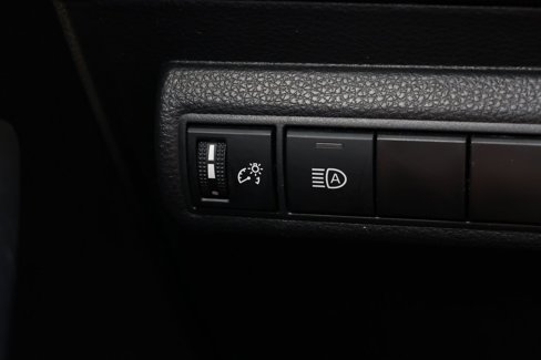 Used 2023 Toyota Corolla LE image 21