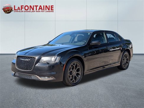 Used 2016 Chrysler 300 S image 1