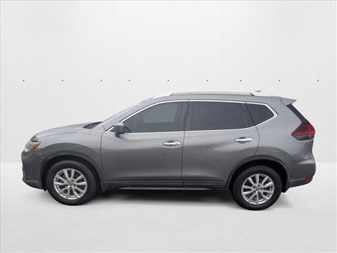Used 2018 Nissan Rogue SV image 8