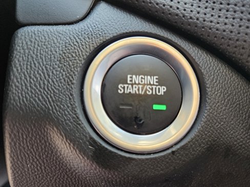 Used 2021 Chevrolet Equinox Premier image 27