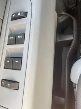 Used 2011 Ford F150 XLT w/ XLT Chrome Pkg image 12