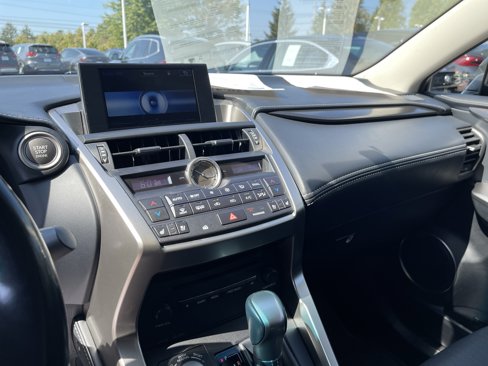Used 2016 Lexus NX 200t AWD image 18