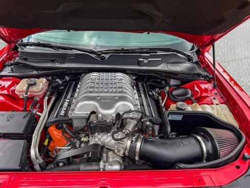 Used 2016 Dodge Challenger SRT Hellcat image 14