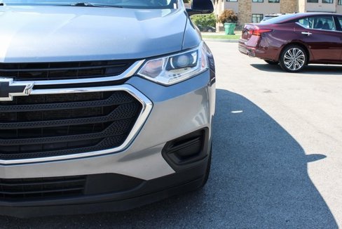 Used 2020 Chevrolet Traverse LS image 45
