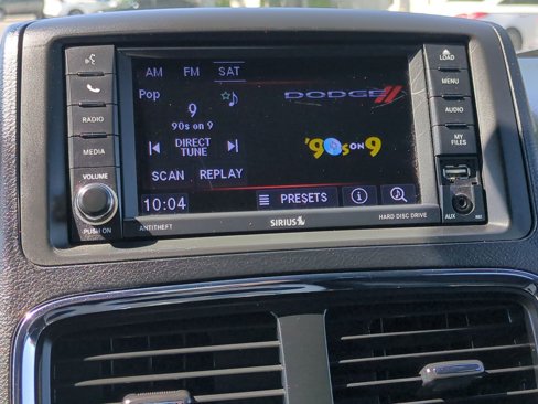 Used 2020 Dodge Grand Caravan SXT image 24