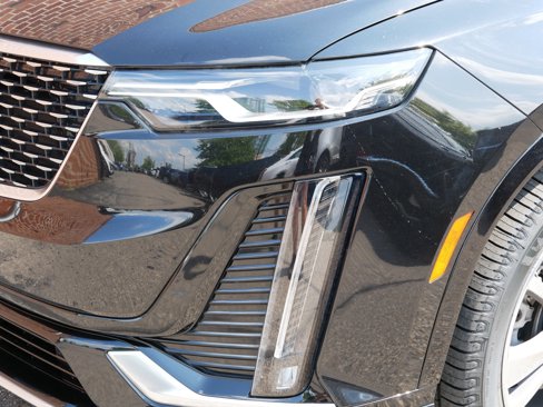 Used 2021 Cadillac XT6 Premium Luxury w/ LPO, Floor Liner Package image 5