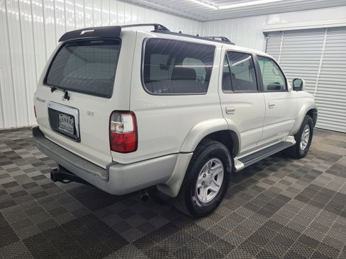 Used 2002 Toyota 4Runner SR5 image 10