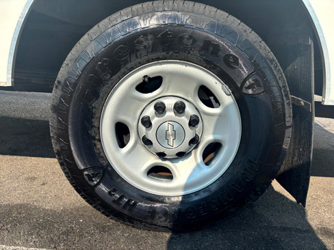 Used 2019 Chevrolet Express 3500 w/ Power Convenience Package image 17
