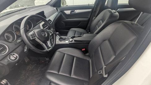 Used 2012 Mercedes-Benz C 250 Sedan image 3